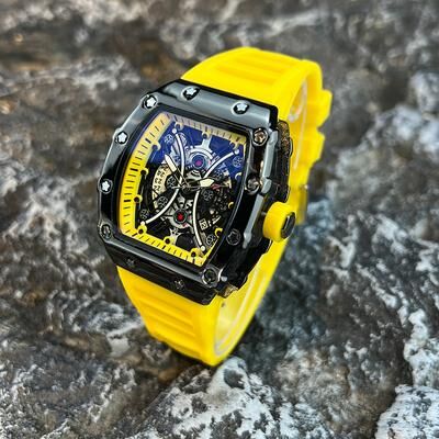 Fashion Sheath Luxury Mens Wine Barrel Watch With Luminous Dial And Calendar Sports Design yellow1