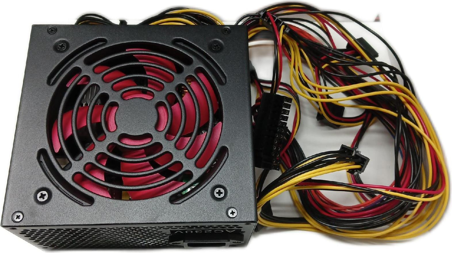 Xilence XN052 voeding 500 W