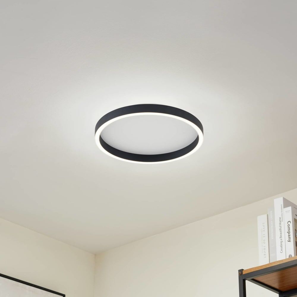 Lucande Lámpara de techo led de plástico negro