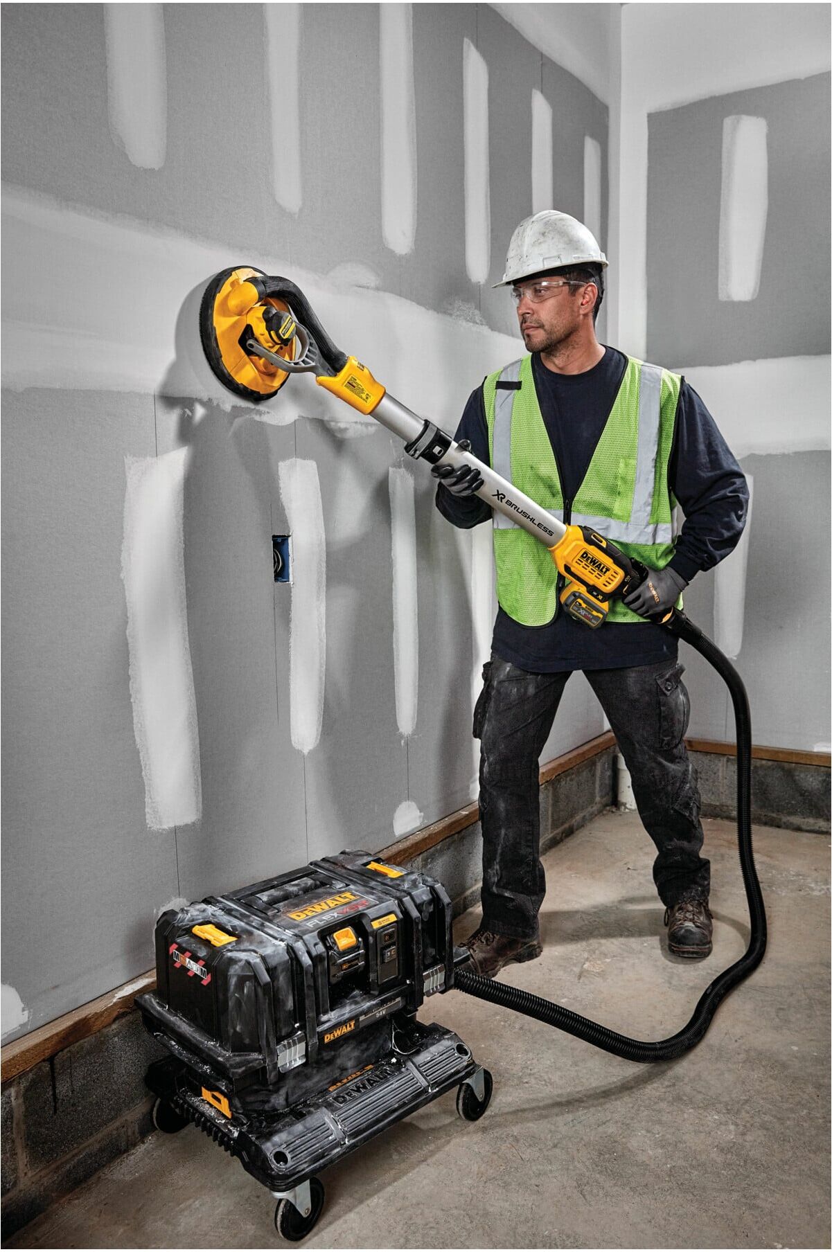 DeWalt Husqvarna 325iLK Akku-Trimmer (Motoreinheit), 36 V Akku-Leistung, BLDC Motor, 42 cm Arbeitsbreite, verstellbarer Griff, T35 M10 Trimmerkopf, 967850104 (DCE800NB-XJ)