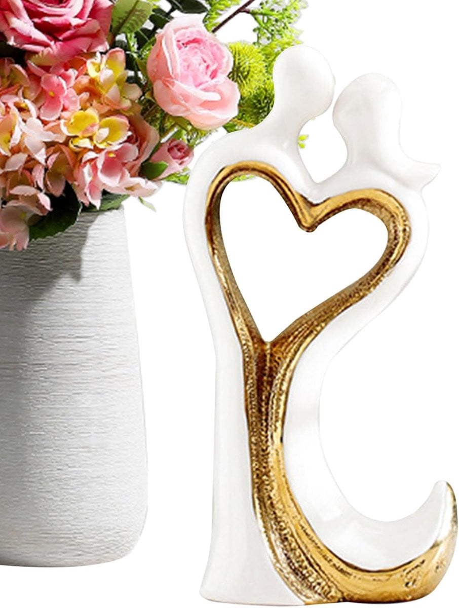 Wit Keramisch Koppel Beeldje voor Romantische Decoratie - Hoogte: 11,9 cm