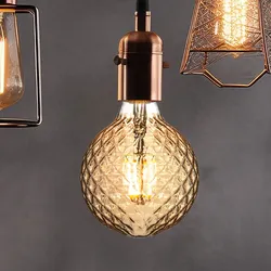 LED Lampe Leuchtmittel Filament 4 Watt warmweiß 2700 Kelvin 380 Lumen E27 Fassung Glas klar amber, DxH 9,5x13,5cm