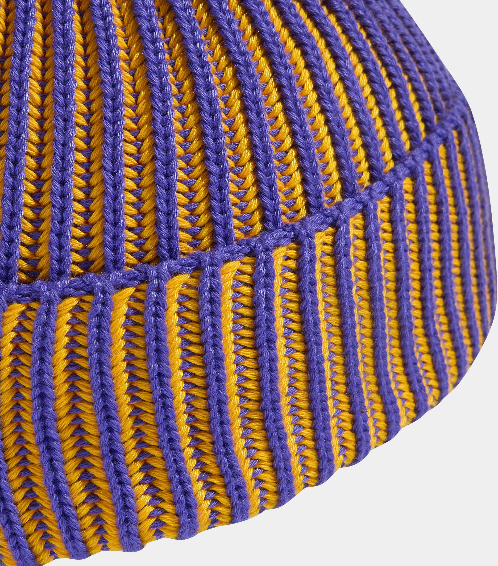 Beanie ADIDAS SPORTSWEAR "EFFECT", bunt (solar lila, crew gelb, solar lila), Obermaterial: 100% Polyester, Mützen Beanie, sportliche Beanie, mit Strickmuster, passgenauer Sitz, leicht solar lila, crew gelb, solar lila Einheitsgröße