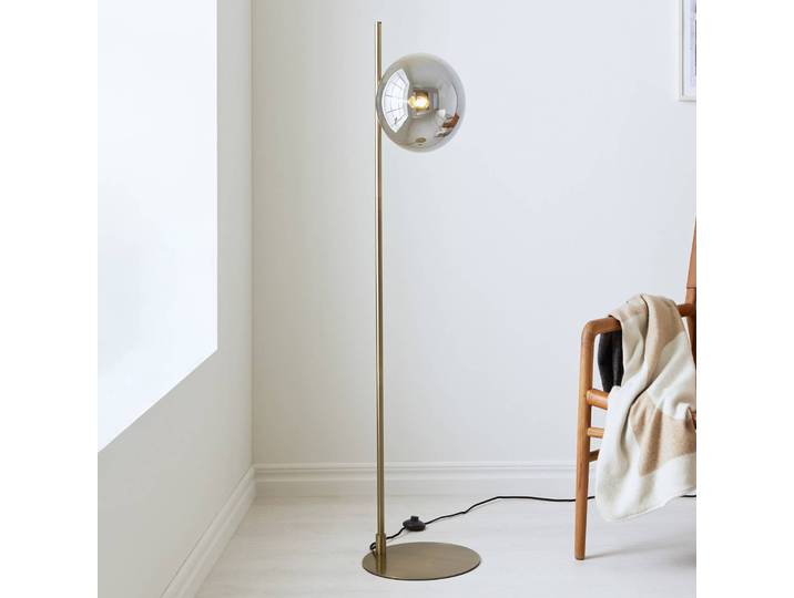 Markslöjd Stehlampe Dione, messing / gold, für Wohn- / Esszimmer, Metall, Stehlampe