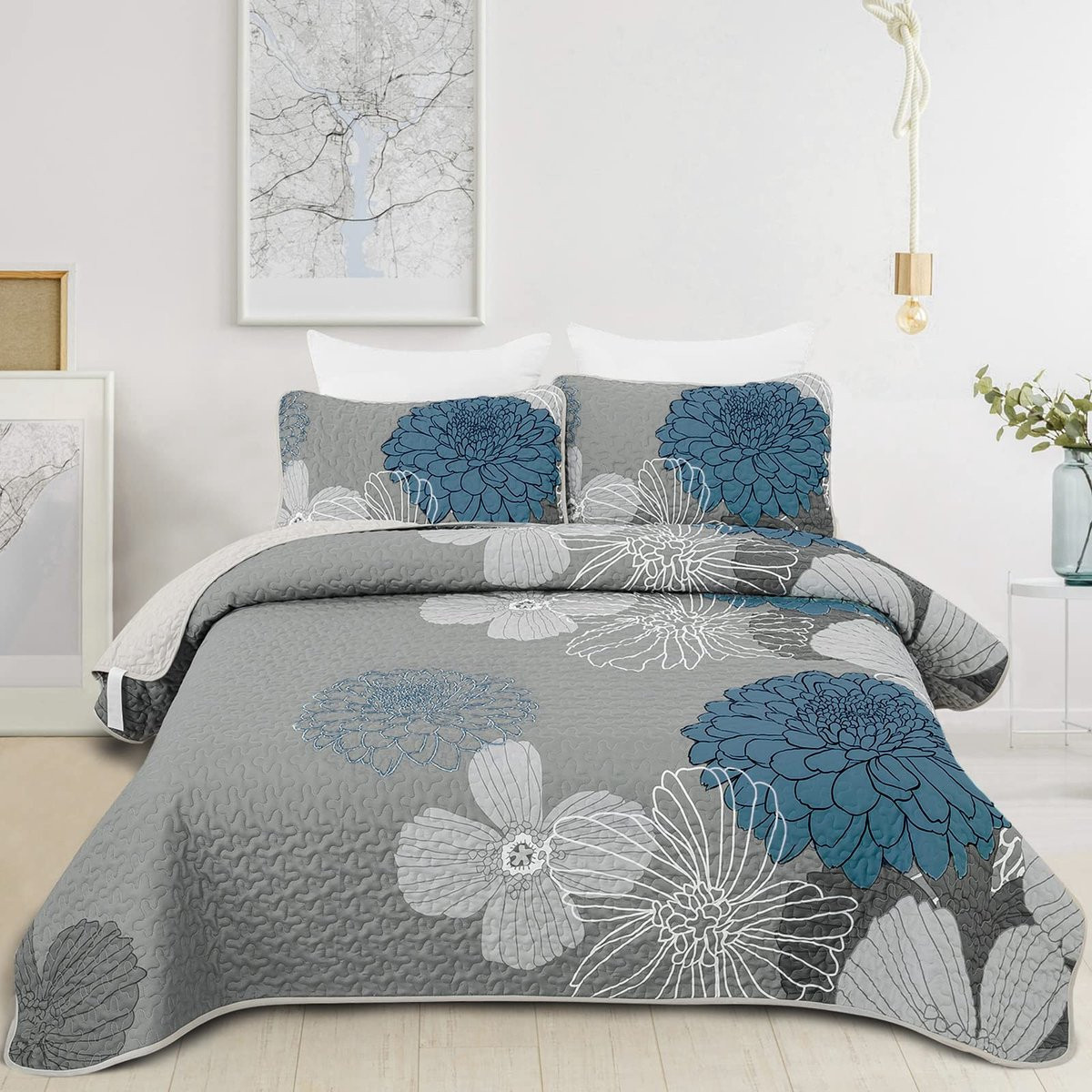 Unyqoos Deluxe Bloemmotief Bedsprei Set voor een Luxe en Comfortabele Slaapervaring