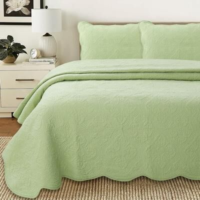 Copper Grove Sagano Blantyre Scalloped Edge (White, Ivory, Green, or Gray) Cotton 3-piece Quilt Bedding Set