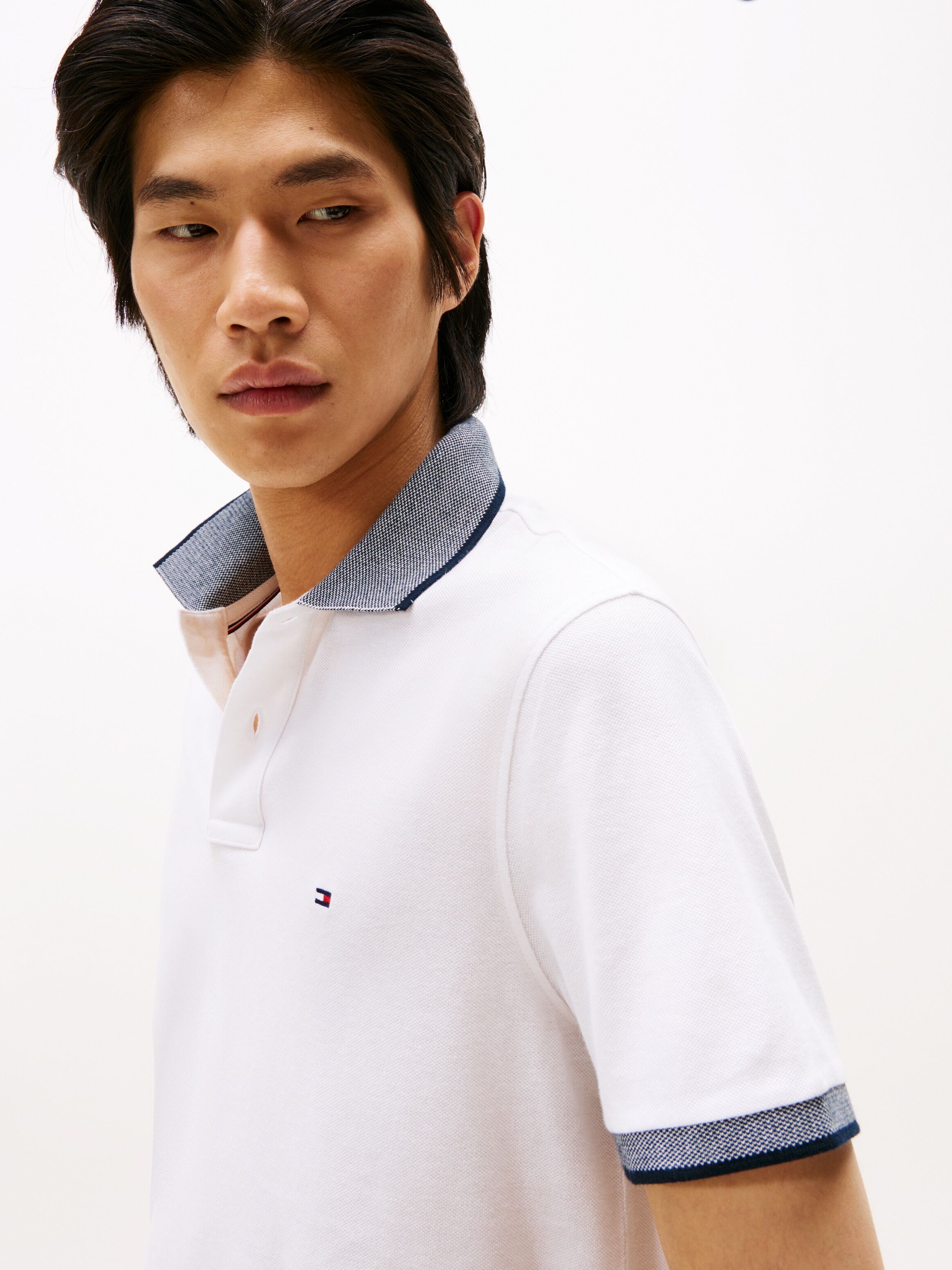 Poloshirt TOMMY HILFIGER "LINEN PIQUE REGULAR", Herren, Gr. L, weiss (weiß), Jersey, Obermaterial: 75% Baumwolle, 25% Leinen, regular fit, Rippbündchen, Shirts Poloshirt weiß L