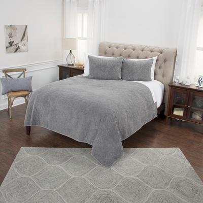 Rizzy Home Anthony Cotton Quilt in Gray