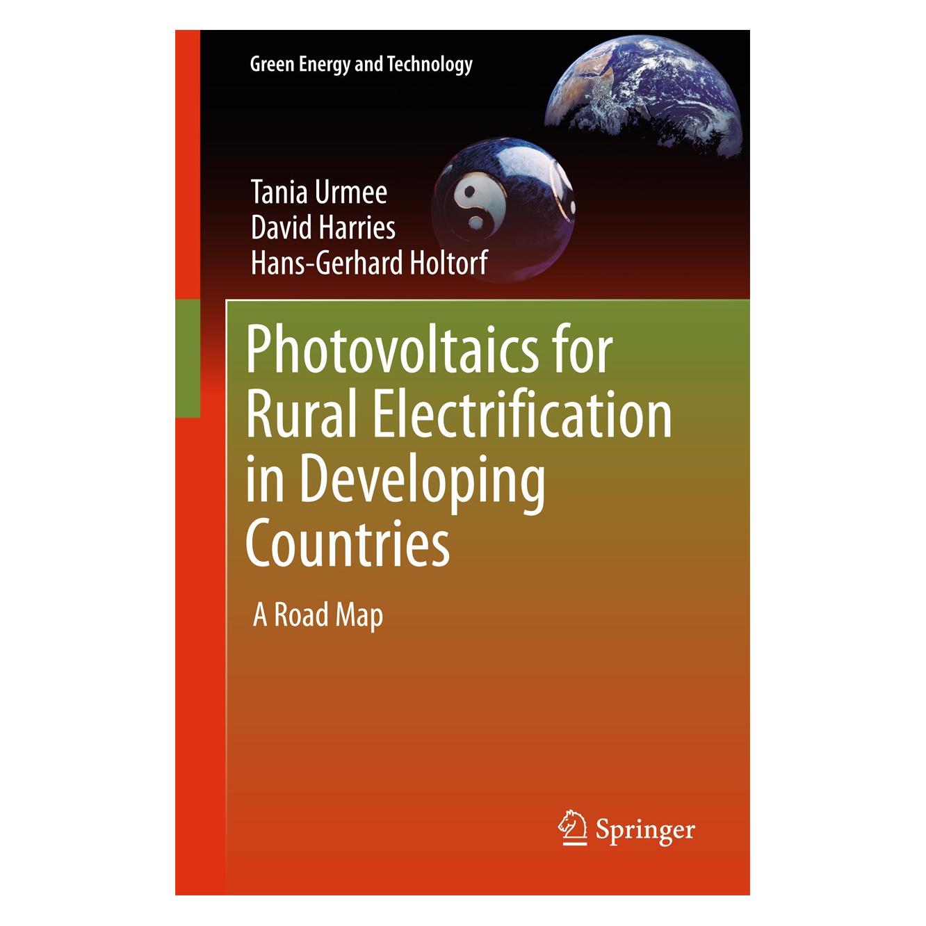 Springer Photovoltaics for Rural Electrification in Developing Countries (Englisch, Hardcover, Tania Urmee) (9783319037882)