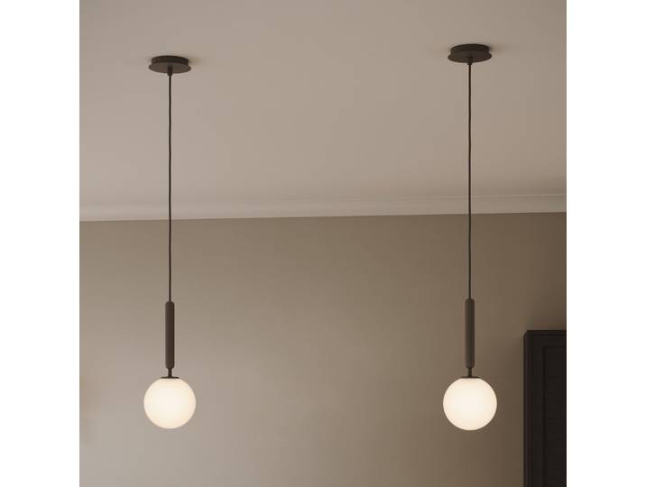 Miira 1 Suspension Gris Roche/Blanc Opale - Nuura Nuura Aps - Salon / séjour - Design - Verre - Boule