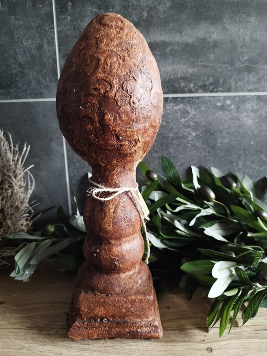 Nowi Design Egg on stand beeld voor op tafel