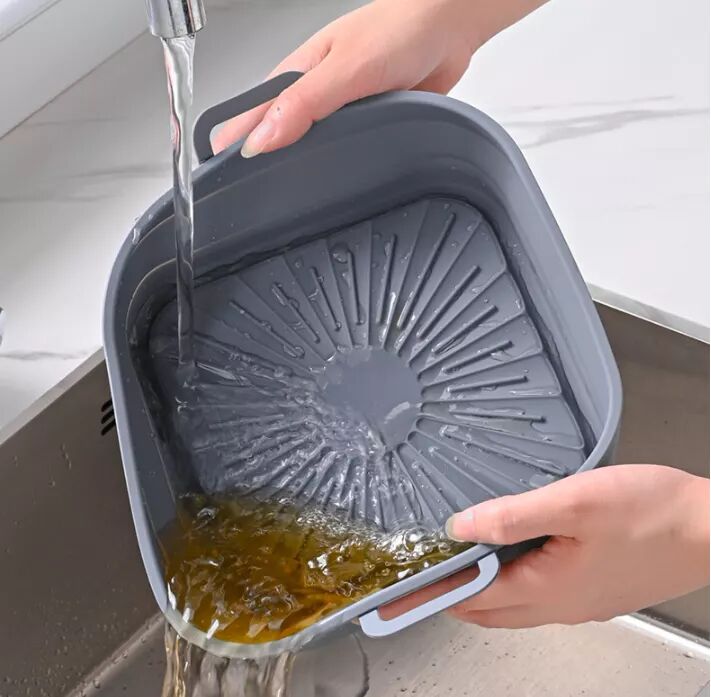 INF Zusammenklappbare quadratische Silikonform für Fritteuse 17,5 cm Grau