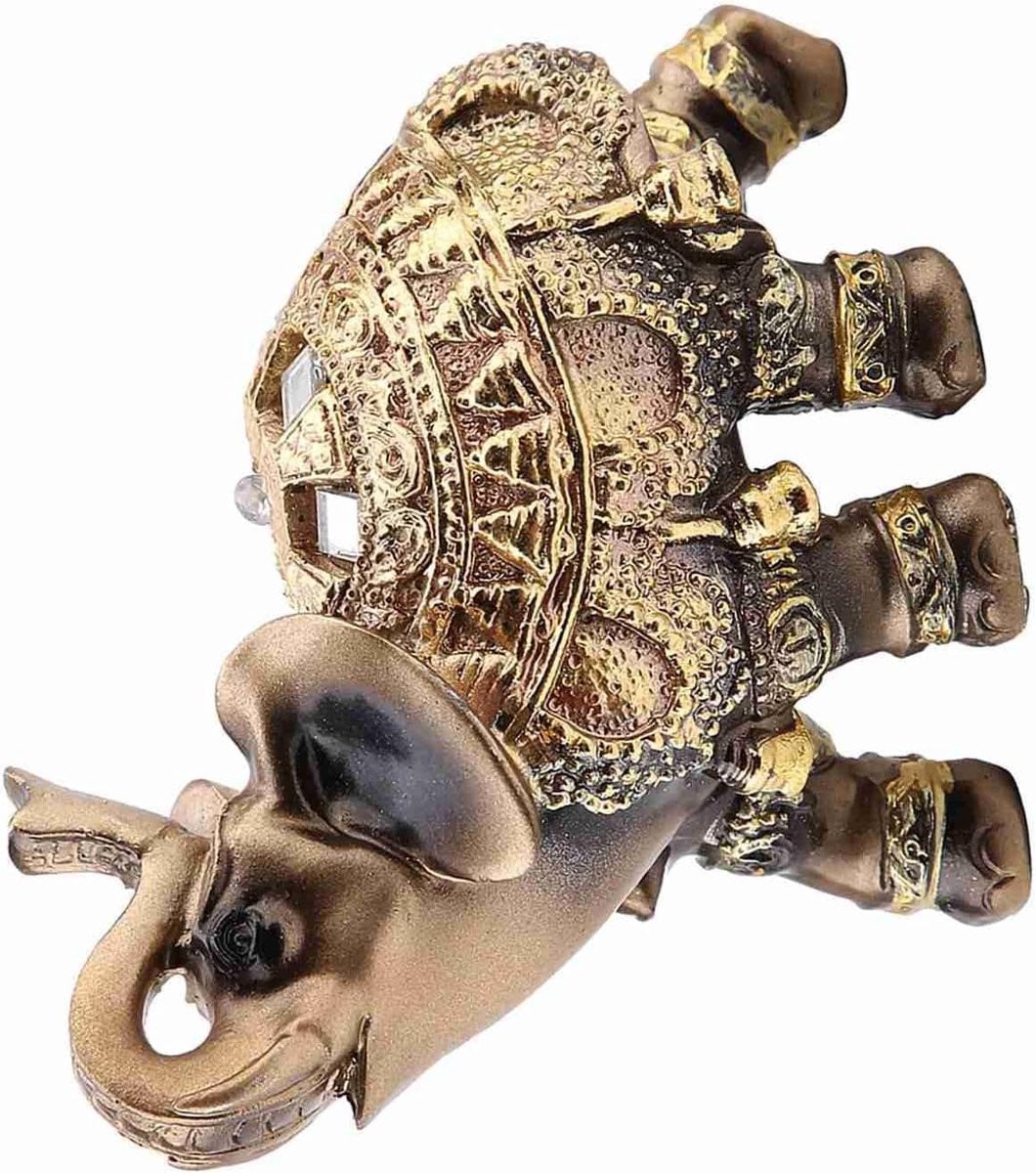 Gouden olifantenbeeld voor Feng Shui decoratie