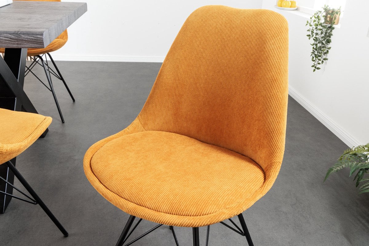 Design stoel SCANDINAVIA MEESTERSTUK mosterdgeel koord met zwart metalen poten