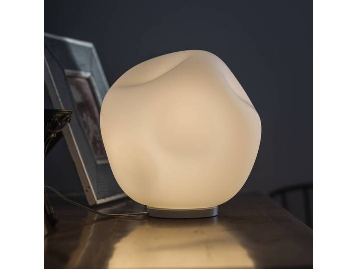 Foscarini Designer Tischlampe Hoba Midi, dimmbar, weiß / opal, für Wohn- / Esszimmer, Glas, Design