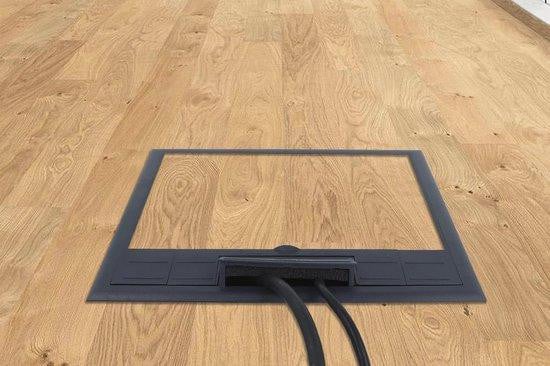 WAN 4-voudig vloerstopcontact met HDMI, netwerkmodule en blindafdekkingen voor inbouw