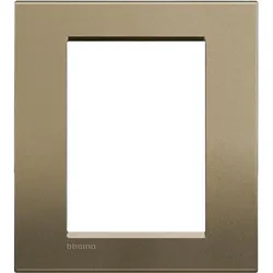 Legrand LNA4826SQ Abdeckrahmen LIVINGLIGHT für Kompaktinstallation, 3+3 Module, Farbe: Square