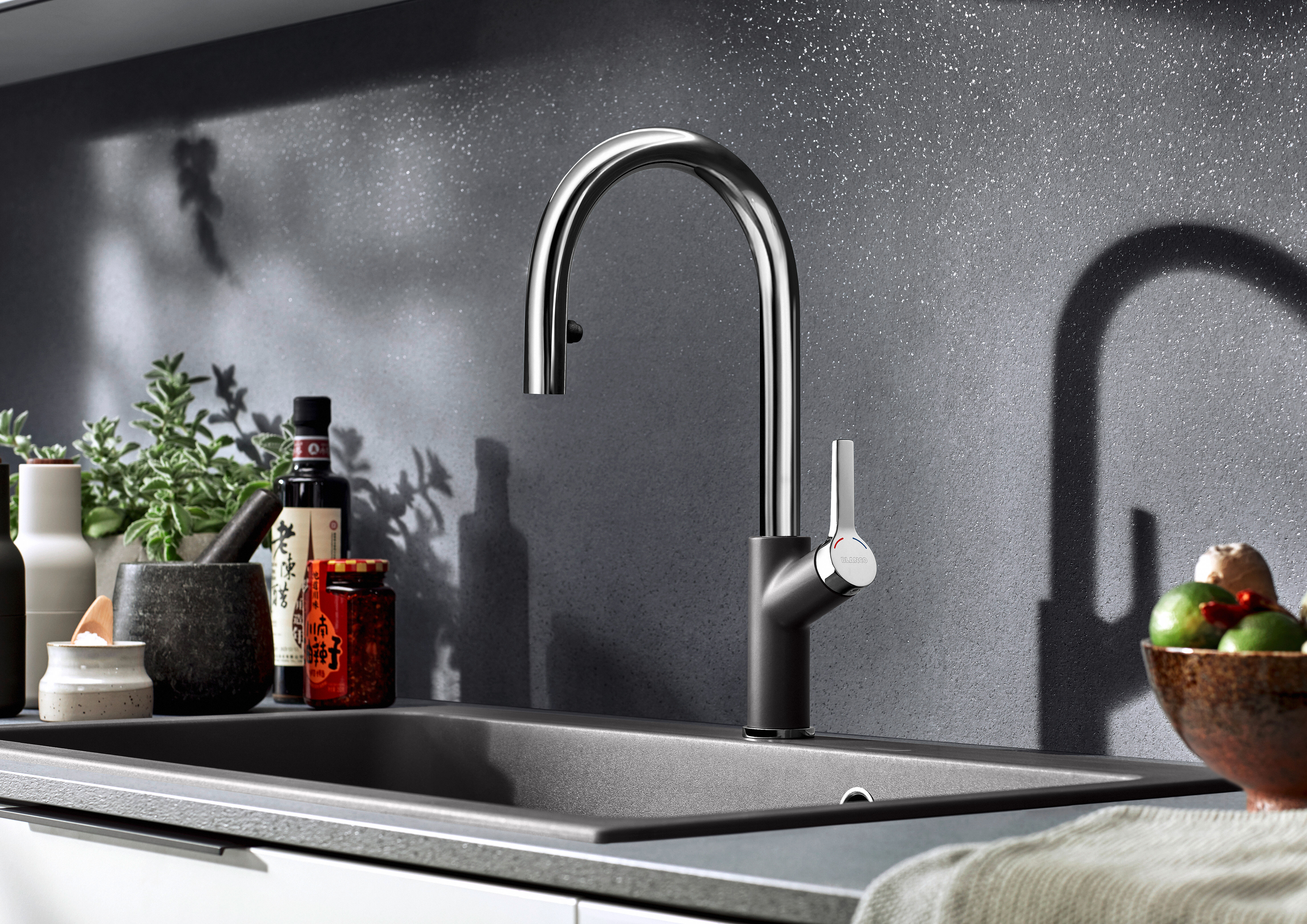 Blanco CARENA-S Vario robinet de cuisine 526172 SILGRANIT look silgranit noir/ chromé