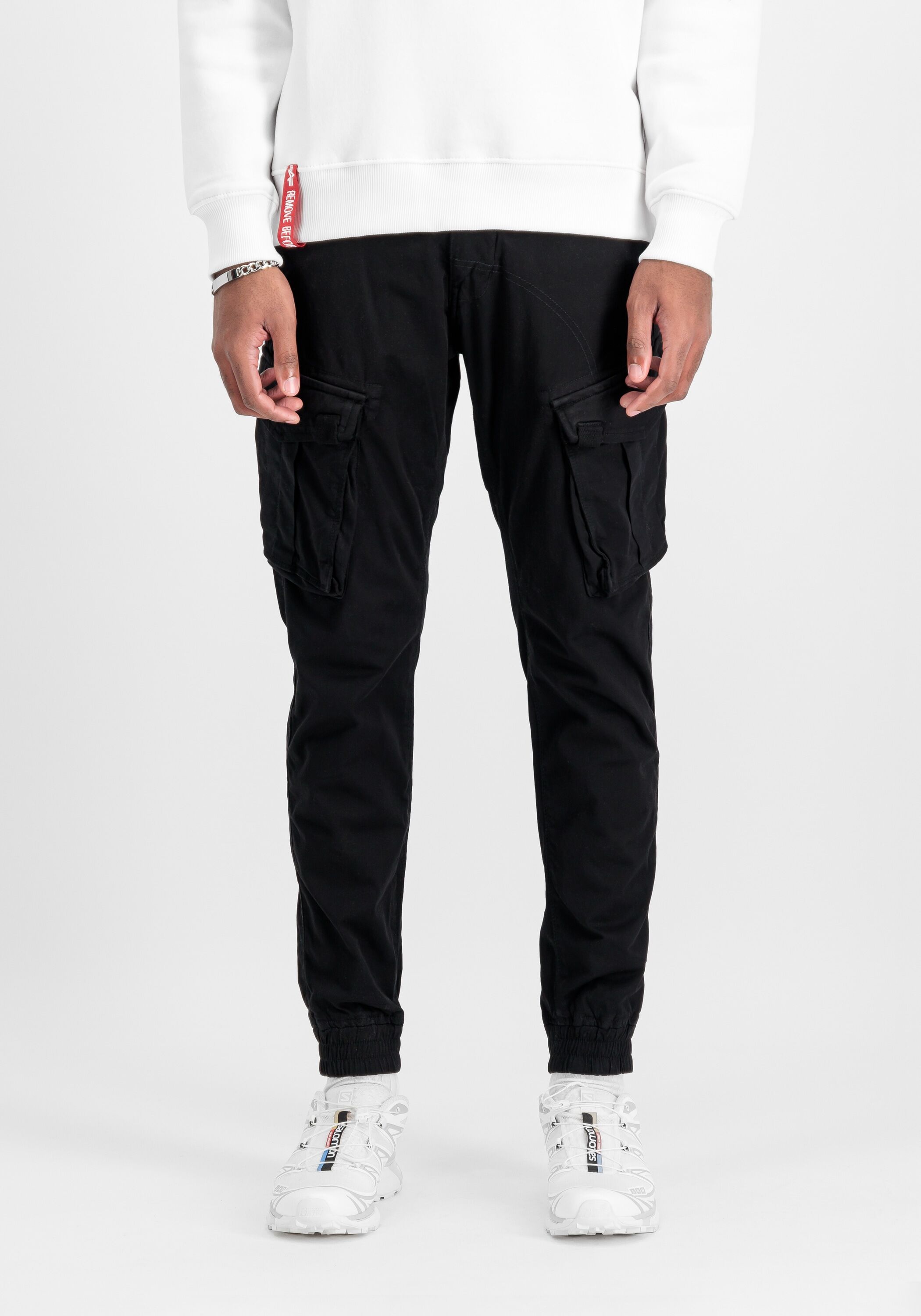 Cargohose ALPHA INDUSTRIES "Spy Slim Pants", Herren, Gr. 28, Normalgrössen, schwarz, Obermaterial: 98% Baumwolle, 2% Elastan. Futter: 100% Baumwolle, Hosen Cargohose schwarz 28, Normalgrössen