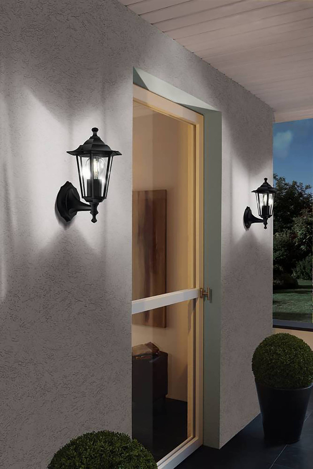 Eglo Laterna 4 Wandlamp voor buiten - Zwart - Glas - IP44 - B/D/H: 32 x 23 x 23 cm