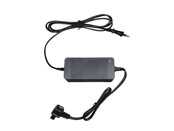 Netzteil 100-240V für Kühlbox 12V