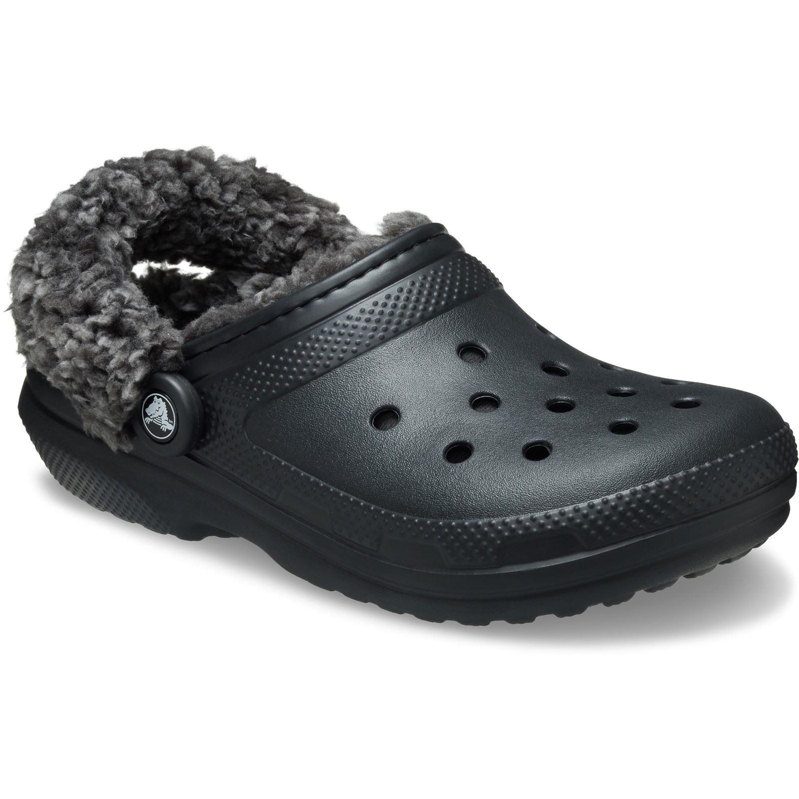 Crocs Classic Fleecegefütterte Thermoplastische Herren Clogs in Schwarz
