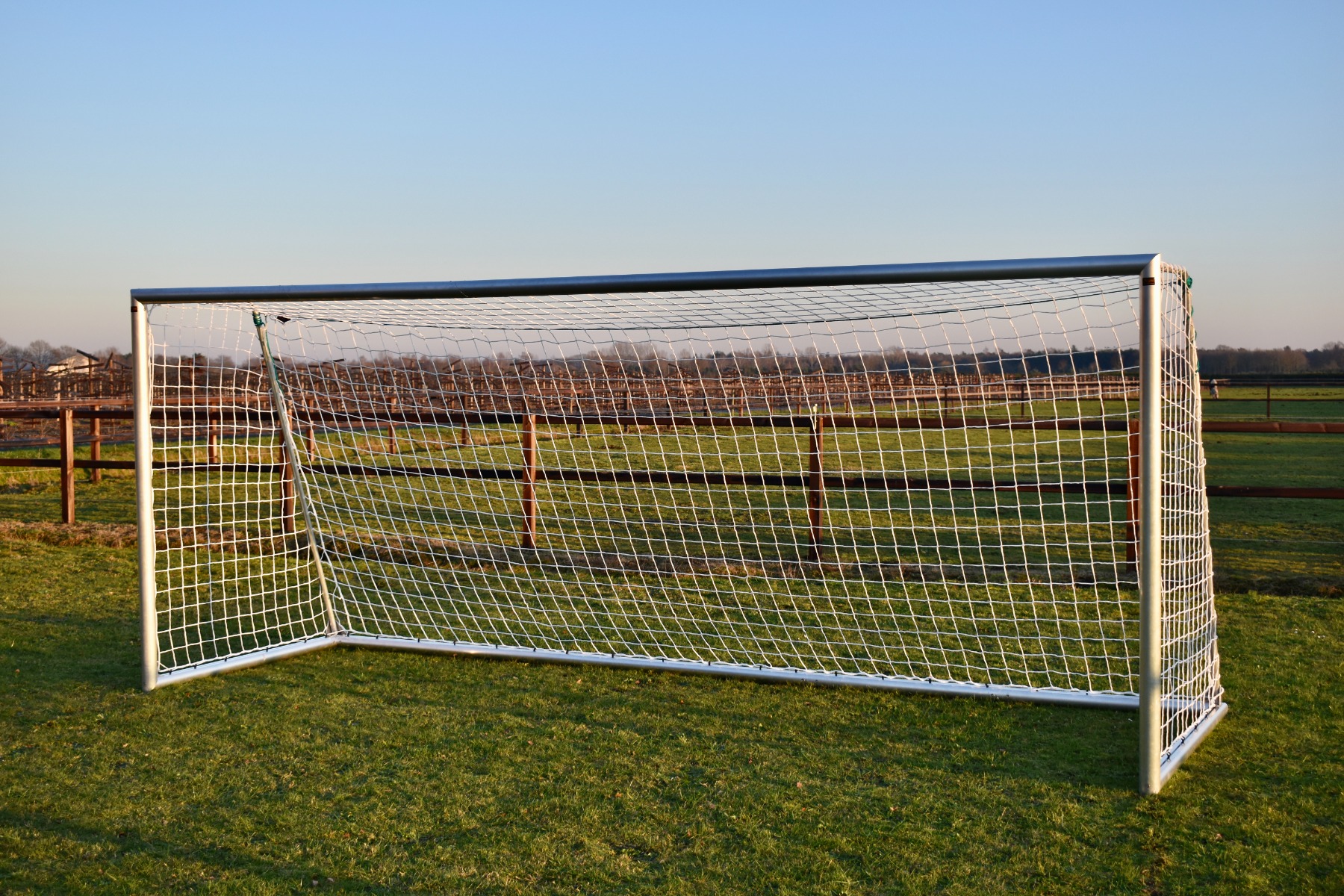 2* Aluminium Soccer Goals (set) - 500x200 - Professional