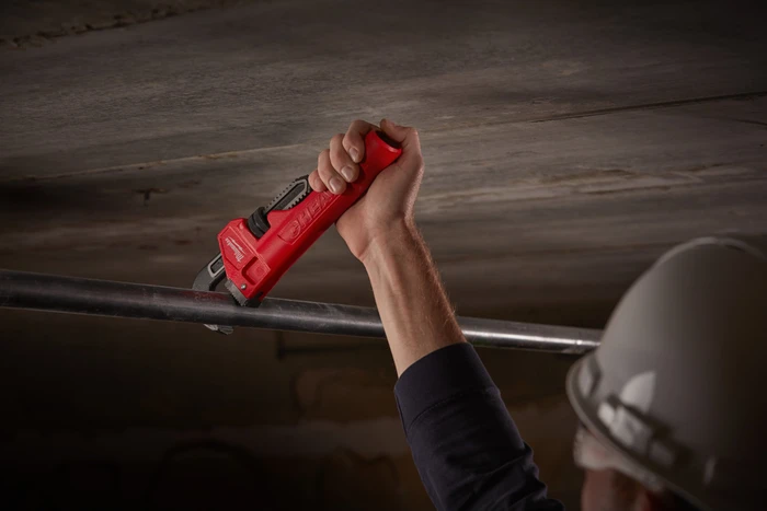 Milwaukee Llave Stillson Acero 3 en 1 de hasta 64mm de cap. o 2 1/2" 3 longitudes 10, 18 y 24" (250 mm) (48227314)
