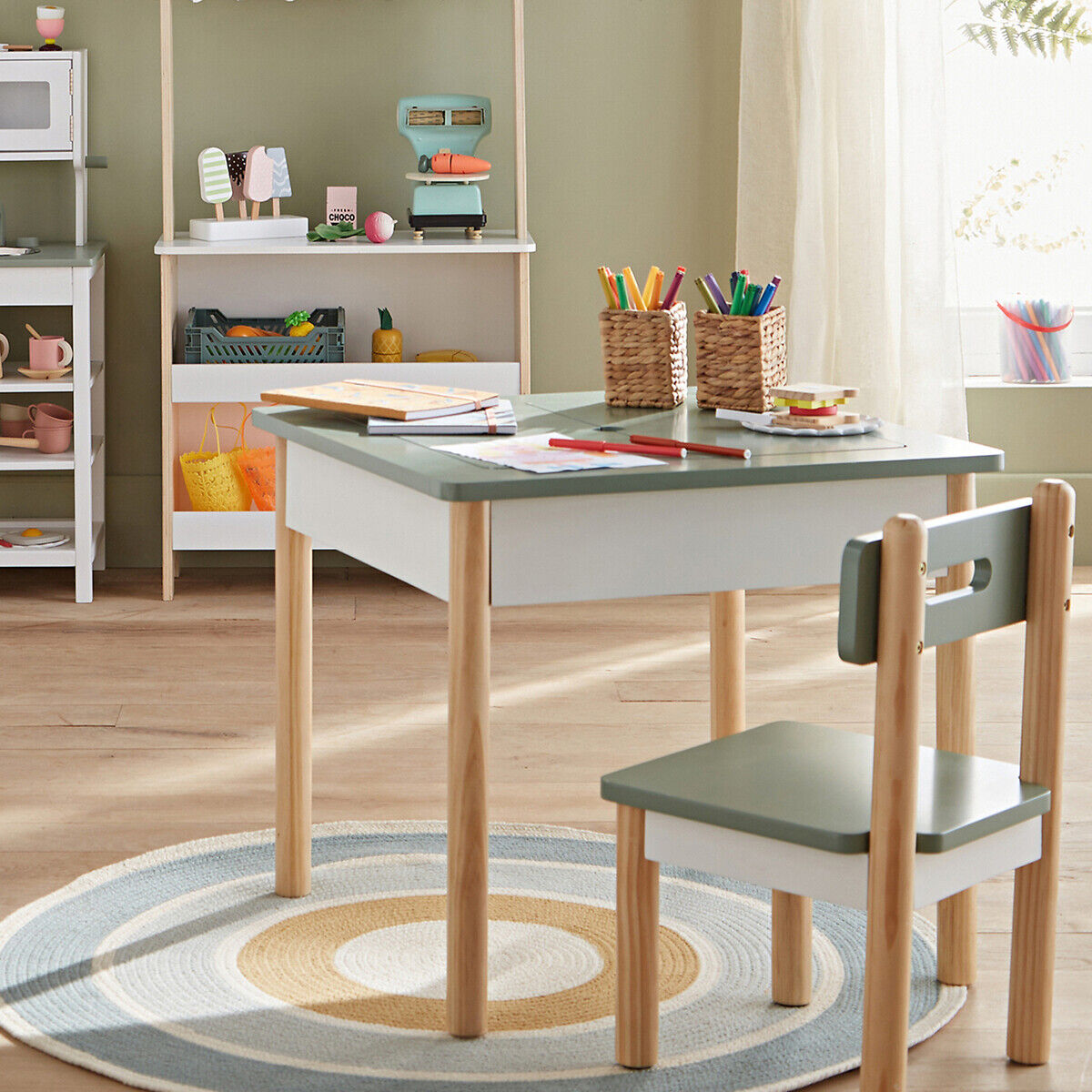 MA PETITE ECOLE MONTESSORI X LA REDOUTE INTERIEURS Chaise enfant, Simoni