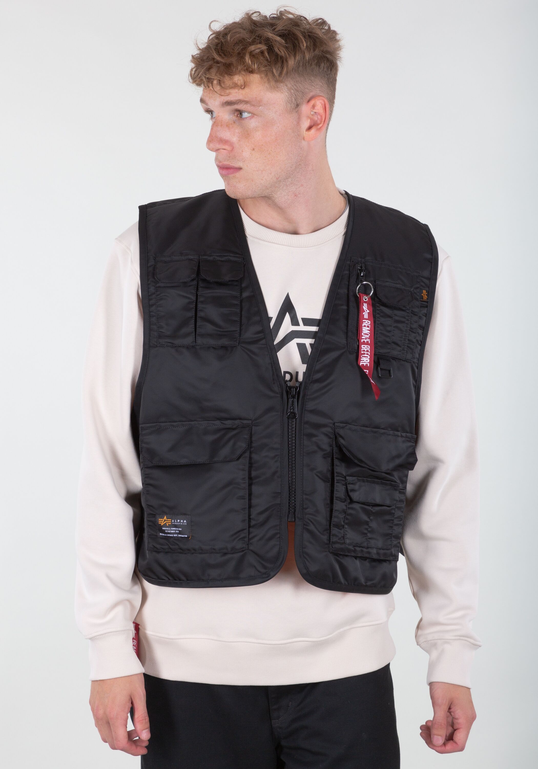 Blouson ALPHA INDUSTRIES "Utility Vest", Herren, Gr. L/XL, schwarz, Obermaterial: 100% Nylon. Futter: 100% Polyester, Jacken Blouson