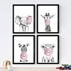 POSTER Set mit 4 Kinder Tiere mit rosa Kaugummi A3 Schwarzer Rahmen
