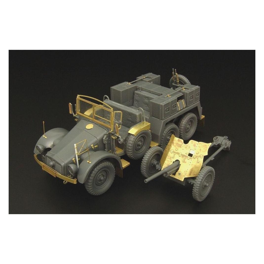Hauler Kfz 69 Krupp with 3 7cm Pak (Tamiya) (HLX48361)