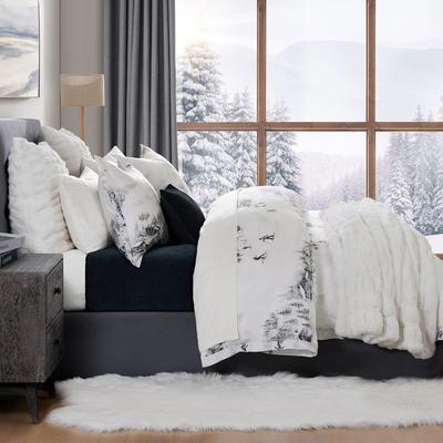 HiEnd Accents Ski Life Eucalyptus Printed Watercolor Landscape 3 Piece Comforter Set