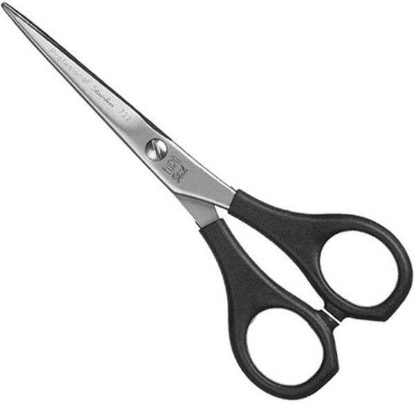 Eurostil Tesoura Profissional Cabo Plástico 5.5"