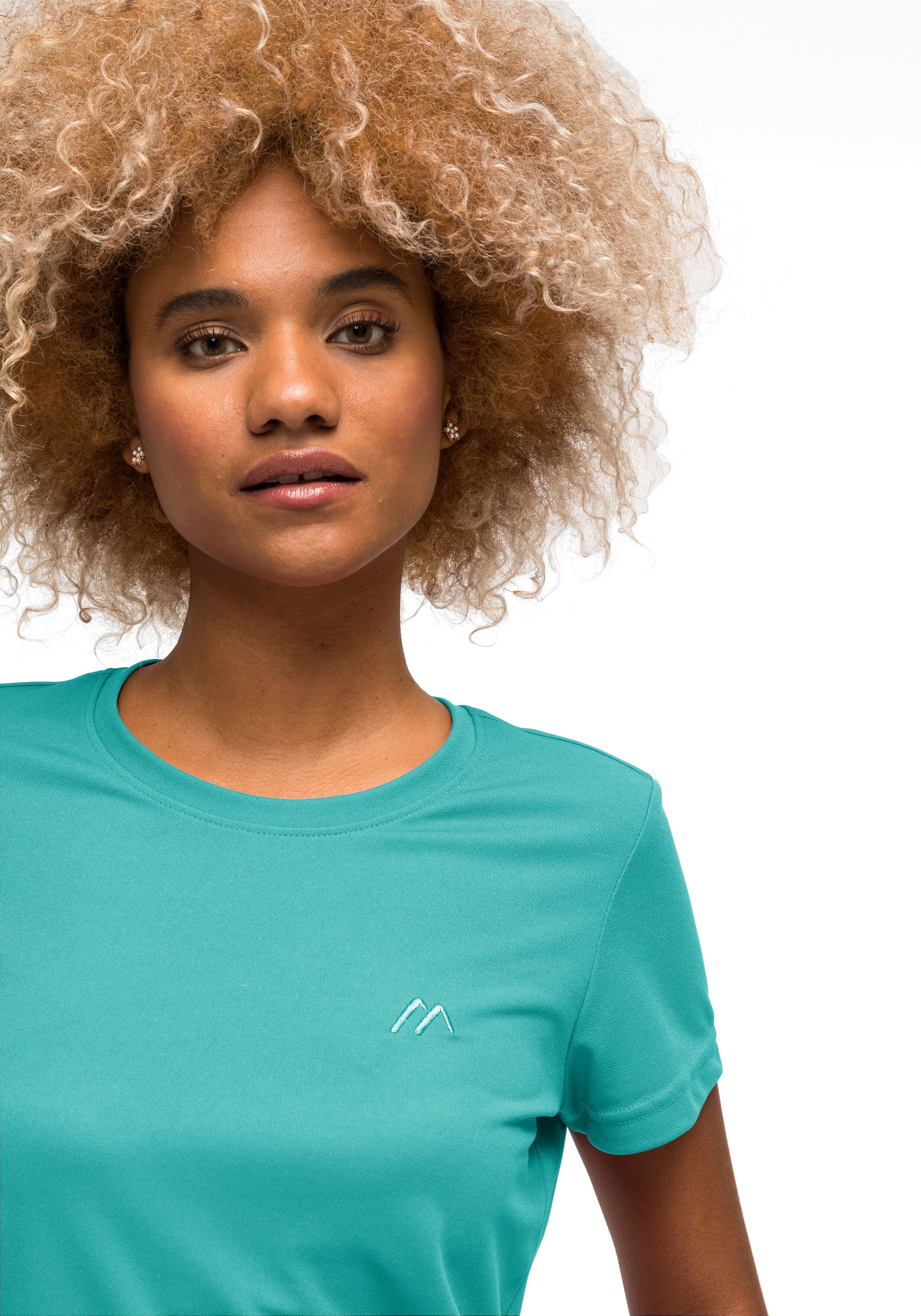 T-Shirt MAIER SPORTS "Waltraud", Damen, Gr. 34, blau (rauchtürkis), 100% Polyester, Rundhals, Shirts T-Shirt, Damen Kurzarmshirt, leichtes Sommer Funktionsshirt, Rundhals, Reg Fit rauchtürkis 34