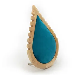 Small Teardrop Necklace Display  19x13cm