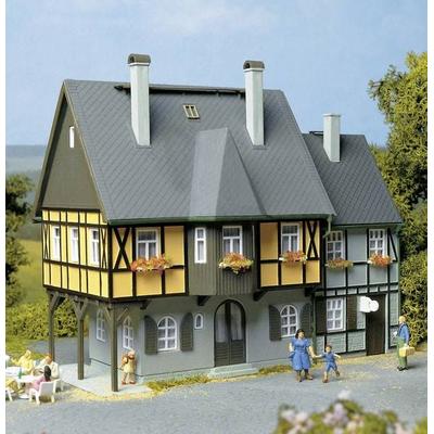 Auhagen 12343 H0, TT Wohnhaus Bahnhofstr. 1