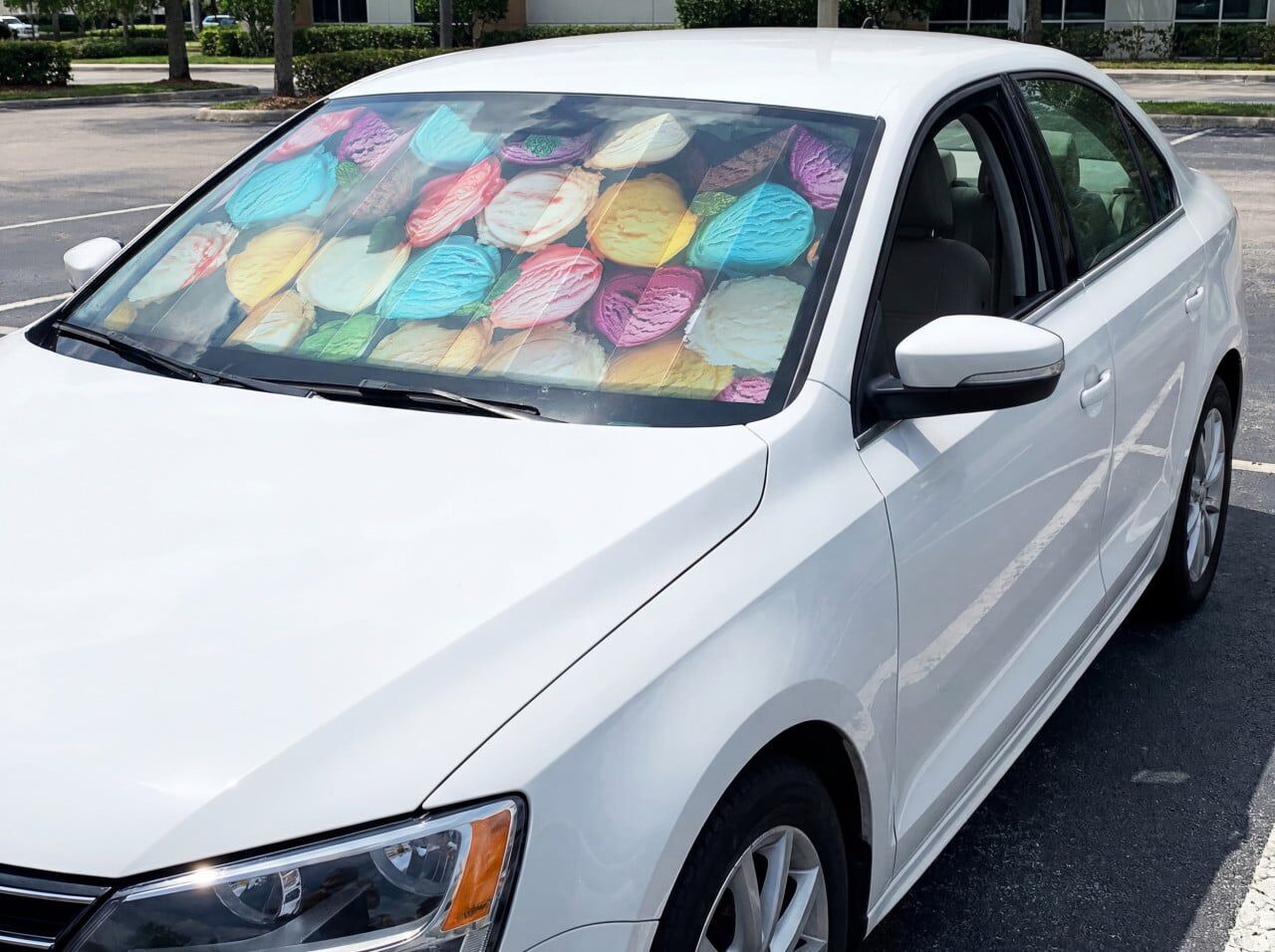 Cartrend Sonnenschutz faltbar Pappe mit Eiskugeln 130 x 60 cm