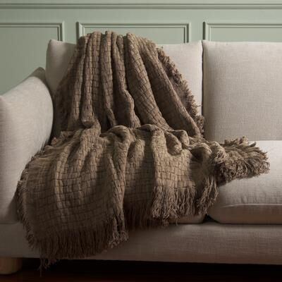 SAFAVIEH Inaya 51 x 67 Inch Cotton Throw, Bohemian Sofa or Bed Accent