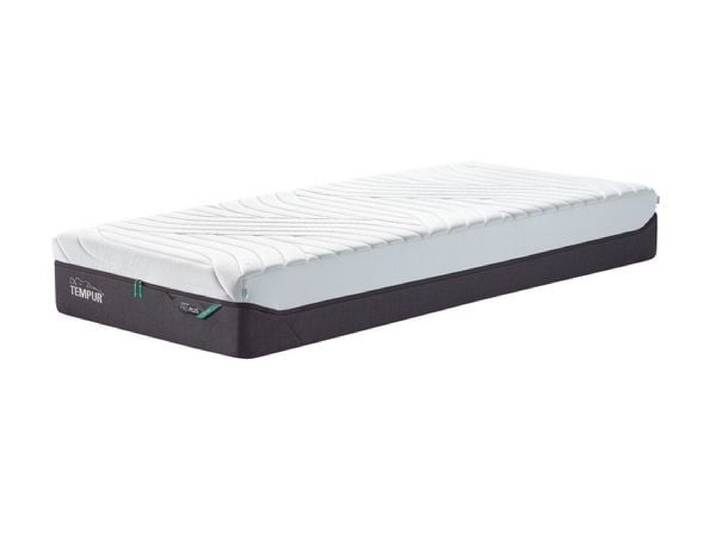 TEMPUR PRO Plus CoolQuilt Matratze Medium