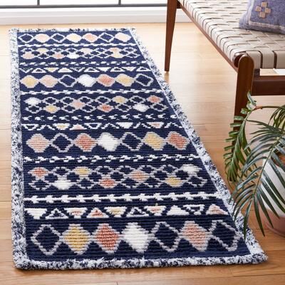 SAFAVIEH Marrakesh Gulser Boho Tribal Fringe Rug
