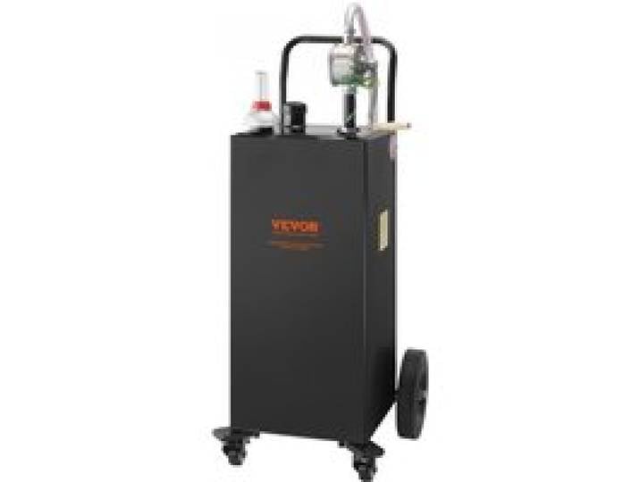 VEVOR Kraftstofftrolley 35 Gallonen Gaskraftstofftankbehälter 106 x 53 x 53 cm mit manueller Transferpumpe Benzin-Diesel-Kraftstoffbehälter für Autos Rasenmäher Geländefahrzeuge Boote Schwarz