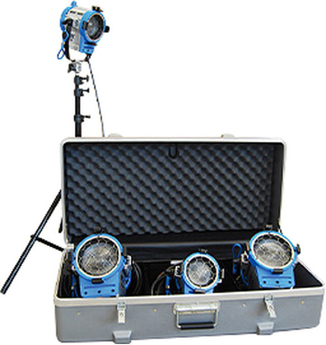 Arri Arri 300/650 Fresnel Combo Lighting Kit Mit Rollen Und Schuko