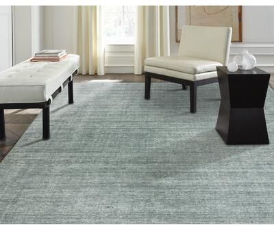 KALATY Spa Blue Hand-woven Wool/ Silkette Area Rug