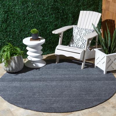 SAFAVIEH Handmade Outdoor Micro-Loop Zejxhane Rug