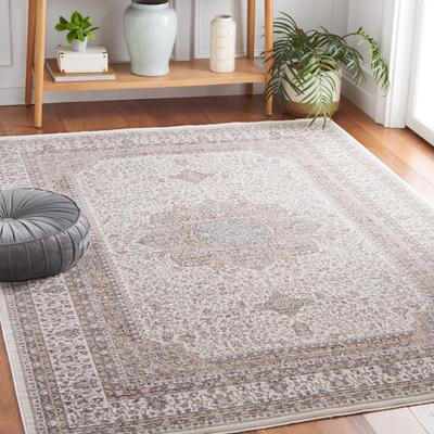 SAFAVIEH Harlow Deema Oriental Rug