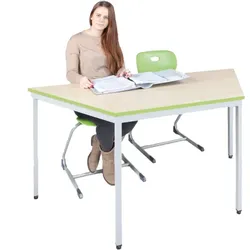 Trapeztisch, fahrbar