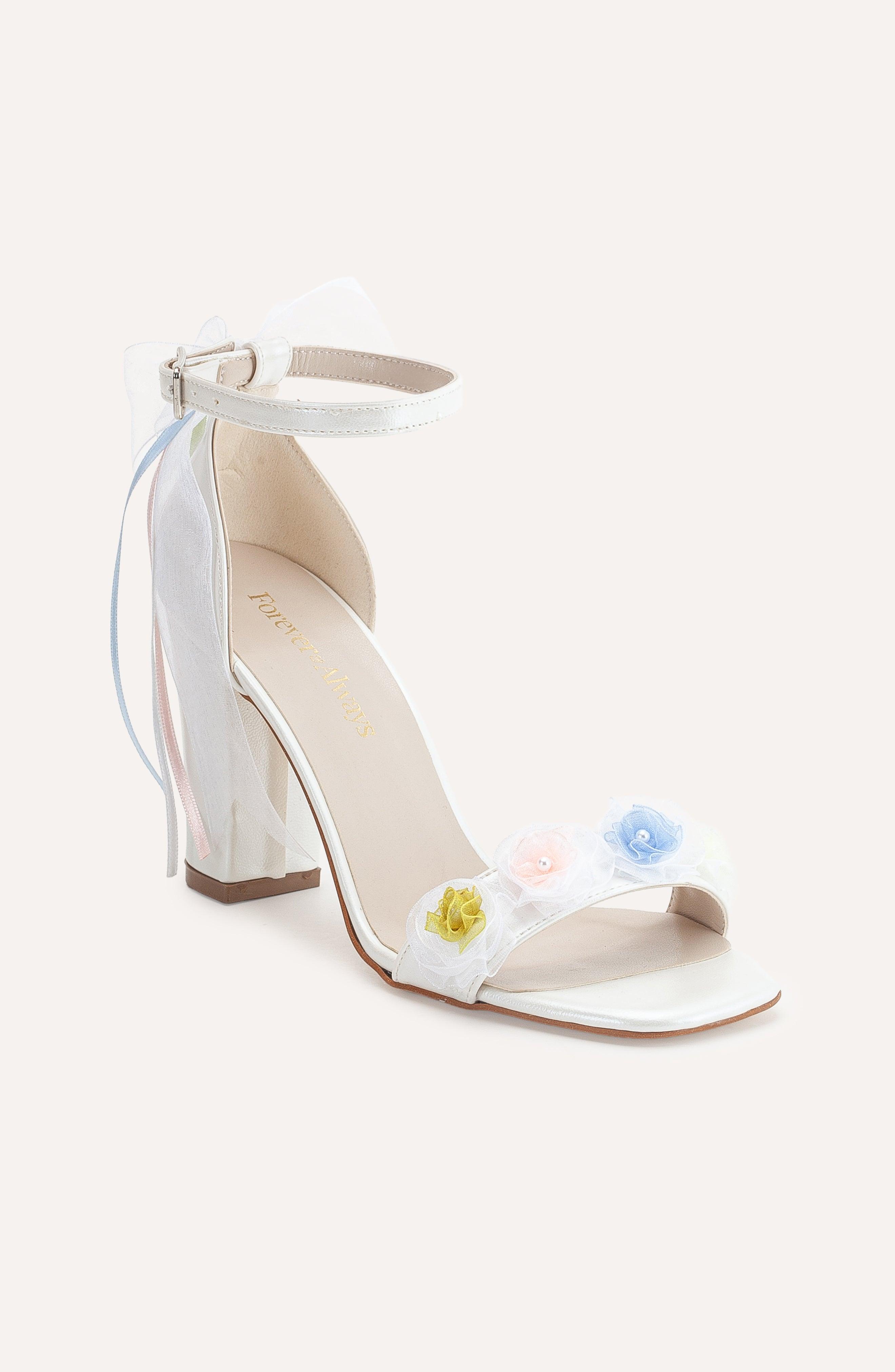 Nikki Lace Bridal Sandalen