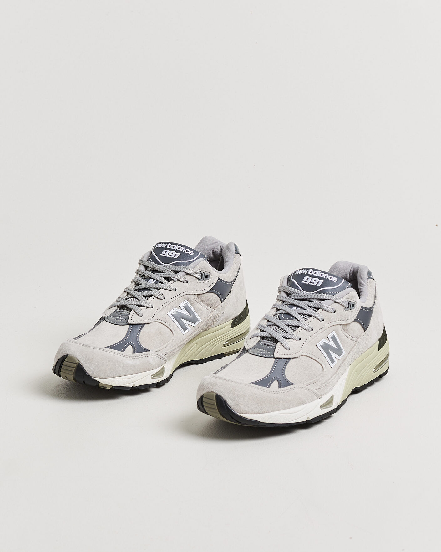 New Balance Made In US & UK New Balance Made in Made in UK 991v1 Elevated Grey men EU42 Grå