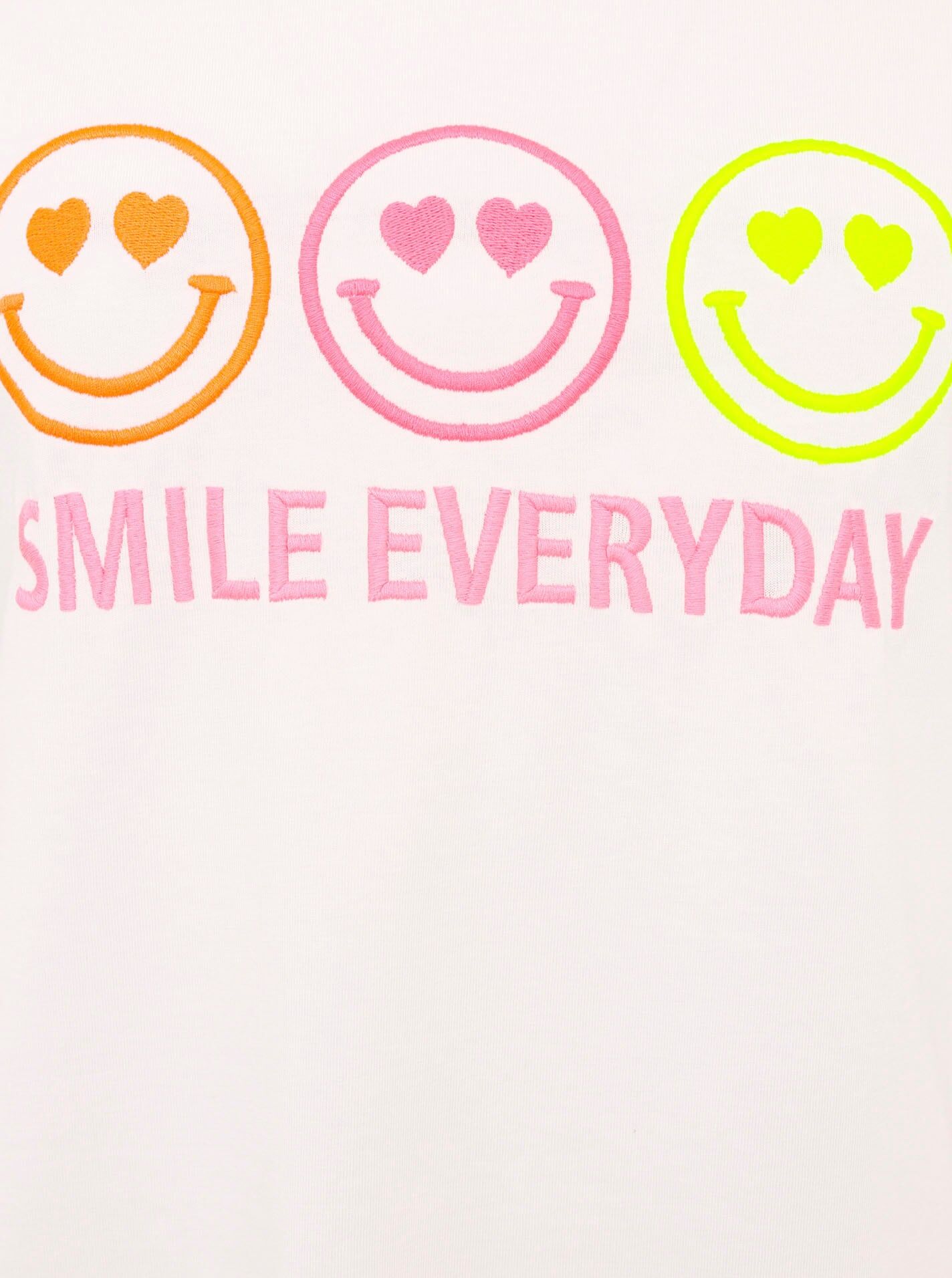 T-Shirt ZWILLINGSHERZ "Smile everyday", Damen, Gr. SM (S/M), weiss (weiß), Single Jersey, Obermaterial: 92% Baumwolle, 8% Elasthan, unifarben mit Farbeinsatz, comfort fit hüftlang, Rundhals, Shirts T-Shirt, Rundhalsausschnitt, Kurzarm, Smile, Stickerei, B
